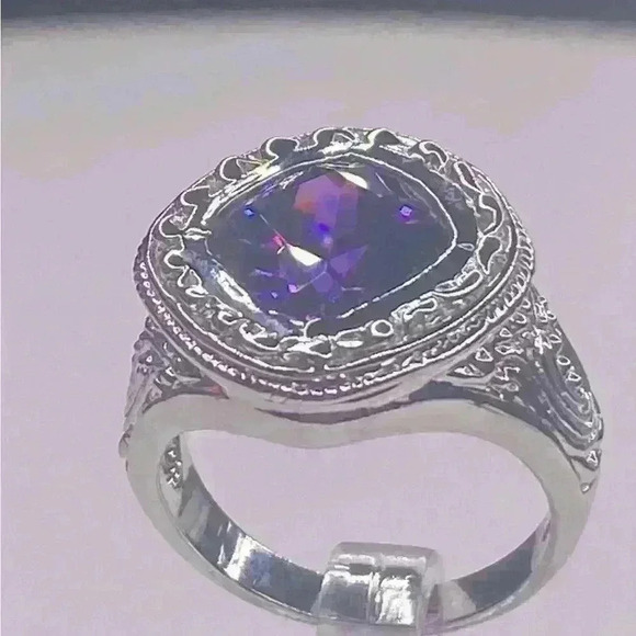 AMETHYST SIMULATED SET IN STERLING SILVER - Picture 1 of 7